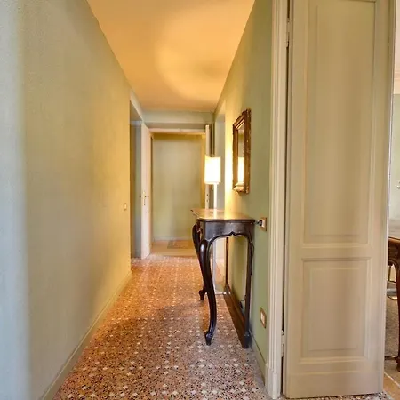 Le Sorelle - Elegante Appartamento Fronte Mare - 6 Posti Letto - Con Posto Auto Privato アパート