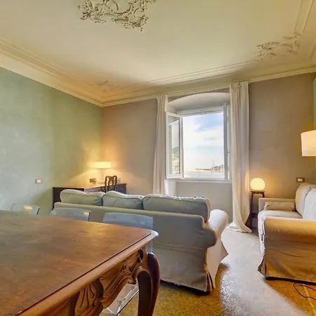 アパート Le Sorelle - Elegante Appartamento Fronte Mare - 6 Posti Letto - Con Posto Auto Privato