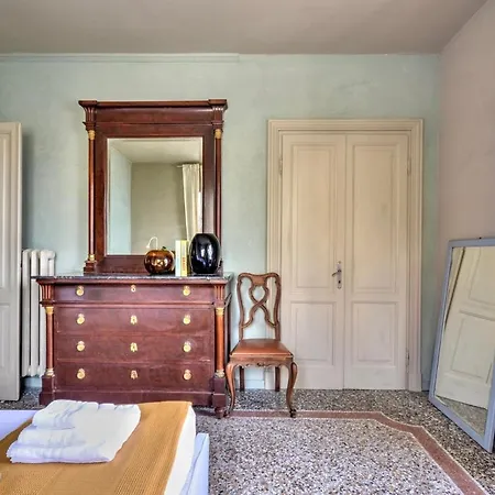 アパート Le Sorelle - Elegante Appartamento Fronte Mare - 6 Posti Letto - Con Posto Auto Privato ラッパロ