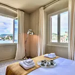Apartment Le Sorelle - Elegante Fronte Mare - 6 Posti Letto - Con Posto Auto Privato Rapallo