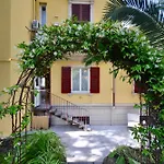 Lägenhet Le Sorelle - Elegante Fronte Mare - 6 Posti Letto - Con Posto Auto Privato Rapallo