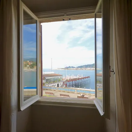 Le Sorelle - Elegante Fronte Mare - 6 Posti Letto - Con Posto Auto Privato * ראפאלו