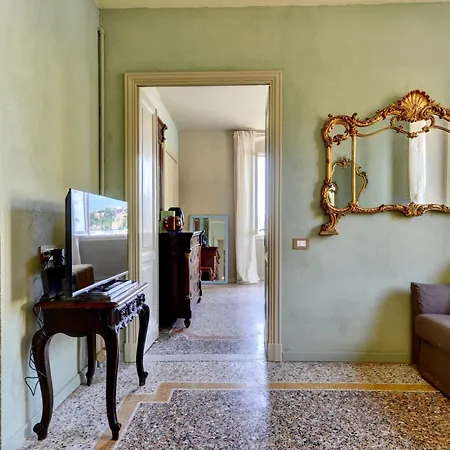 Le Sorelle - Elegante Fronte Mare - 6 Posti Letto - Con Posto Auto Privato ラッパロ